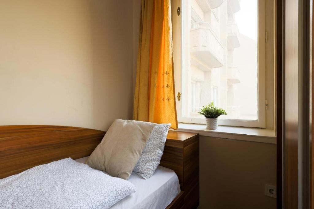 Downtown Vintage Home By Bella Budapest Kültér fotó